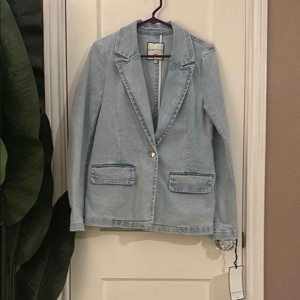 Bagatelle Blue Denim Blazer Classic Structured Design